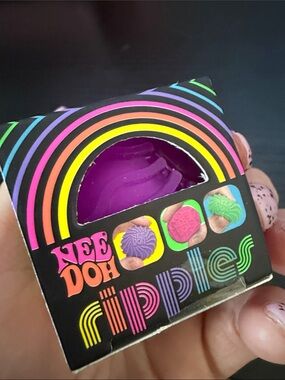 SCHYLLING- Needoh- PURPLE RIPPLE MINI (NIB)